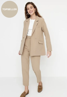 Nerzfarbenes Blazer-Jacken-Hosen-Set von Trendyol Modest