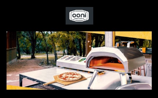 Ooni: verlost wird ein Pizzaofen plus Abdeckung und Pizzaschieber