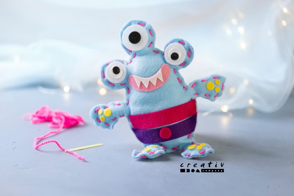 beyondpixels - 2 x Mini Kreativ-Set – Filzmonster von Creativ Company und 2 x 2 Kinogutscheine für den Film Alles voller Monster