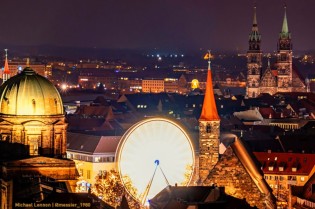 hugo-info - 5 x 4 Freifahrten für das spektakuläre Riesenrad beim Nürnberger WinterDorf vom 14.11. – 6.1.26