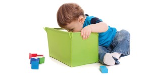 kidsgo - SpielkistePrall gefüllt mit tollen BIG Bobby Cars und Spielzeug für Kinder