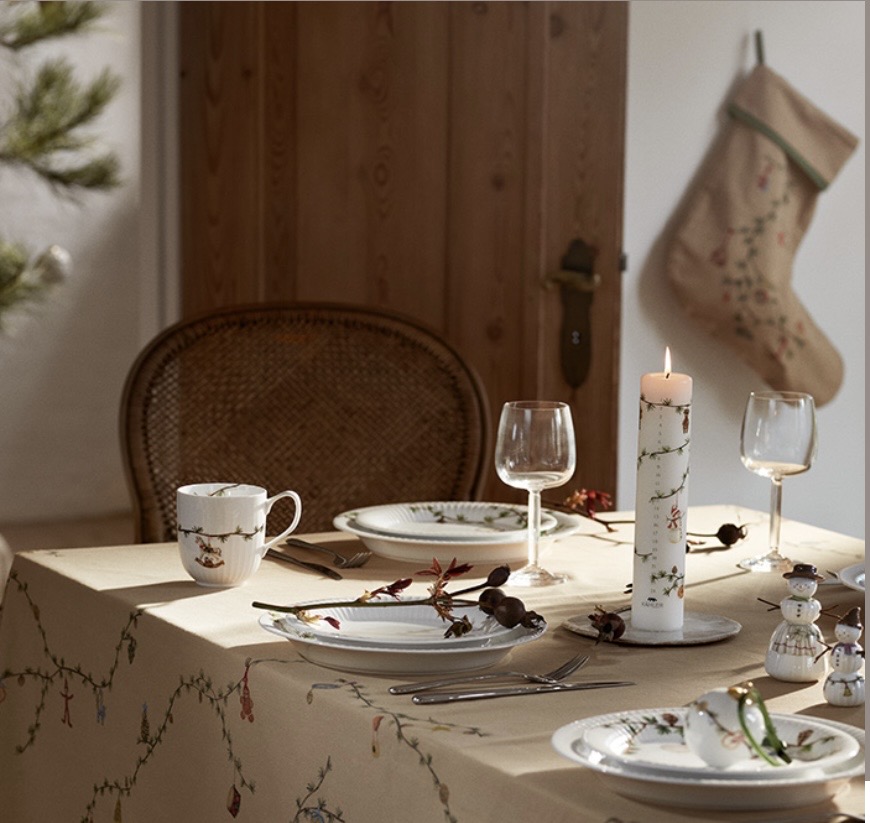 Rosendahl Design Group - Hammershøi Christmas-Service für 4 Personen im Gesamtwert von 972,95 €