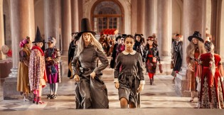 oeticket - BIBI BLOCKSBERG - DAS GROSSE HEXENTREFFEN - ein Mal das Buch zum Film + einen BIBI BLOCKSBERG Sticker