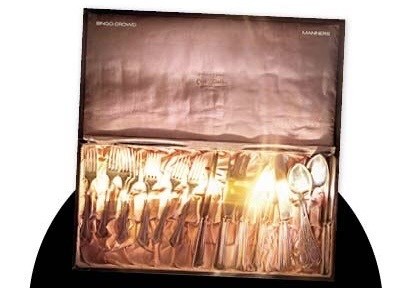 SLAM Media - 2 × BINGO CROWD: „Manners