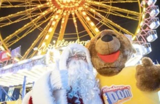 TAG24 - fünf Erlebnisboxen für jeweils zwei Personen, gefüllt mit Attraktionen, Leckereien und besonderen Momenten.