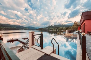 Urlaub-Tipps.Reise - 2 Nächte im 4 Sterne SUPERIOR Treschers Schwarzwaldhotel in Titisee-Neustadt