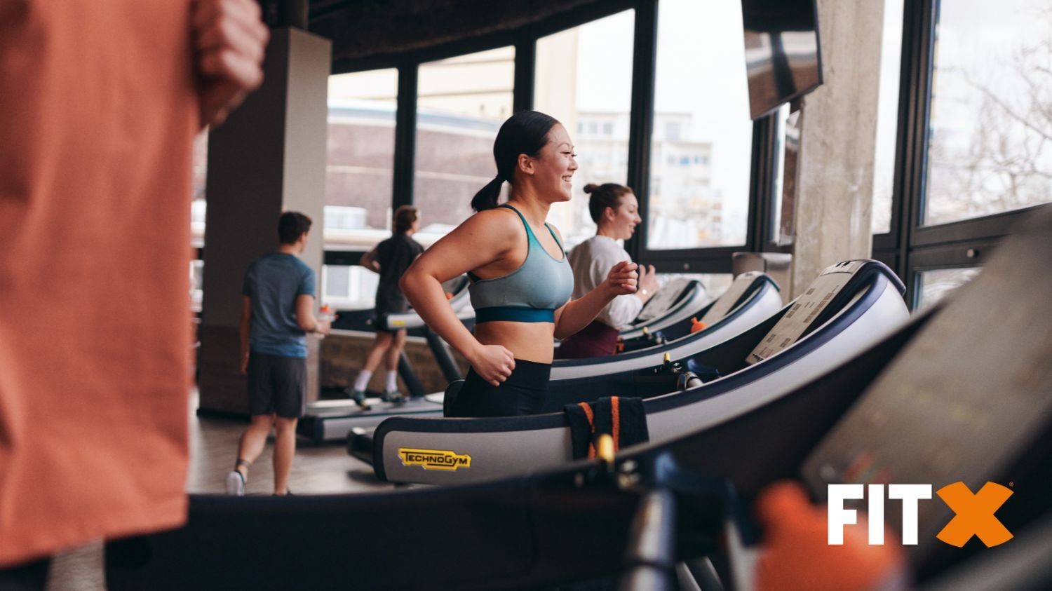 Astrowoche - eine von drei FitX-Jahresmitgliedschaften