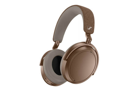 GQ Magazin - 1 von 4 Sennheiser MOMENTUM 4 Wireless in der Farbe Braun