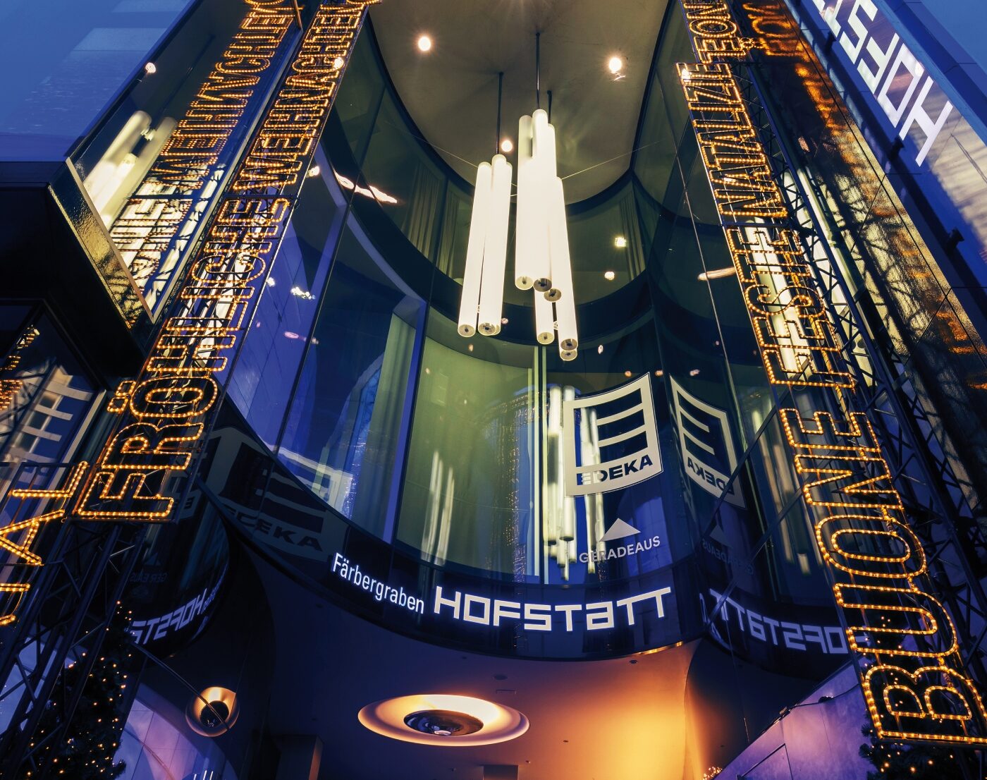 München mit Kind - 2 x 100 € Guthaben für dieShop in der HOFSTATT Munich