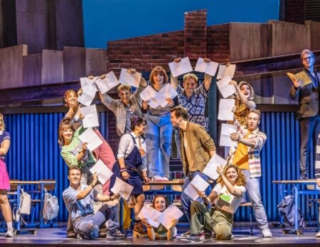 München mit Kind - 2 x zwei Tickets für die Premiere von ABENTEUERLAND am 07.01.2026 um 19:30 Uhr im Deutschen Theater München