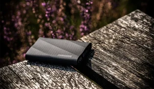 Playboy - eine von vier portable SSDs T9 (1 TB) von Samsung