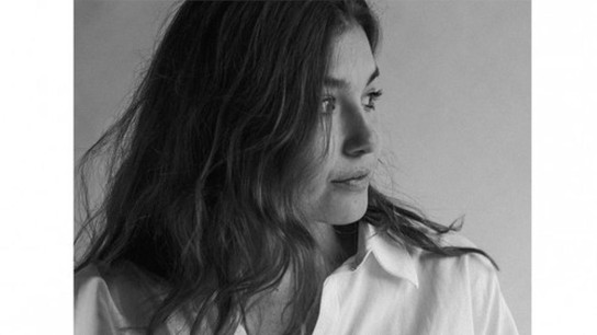 choices - 1x 2 Karten für das Soloprogramm  von der Slam-Poetin  „Paulina Behrendt: Zwischen den Zeilen“ am  12.04.25 in der Comedia  Köln.