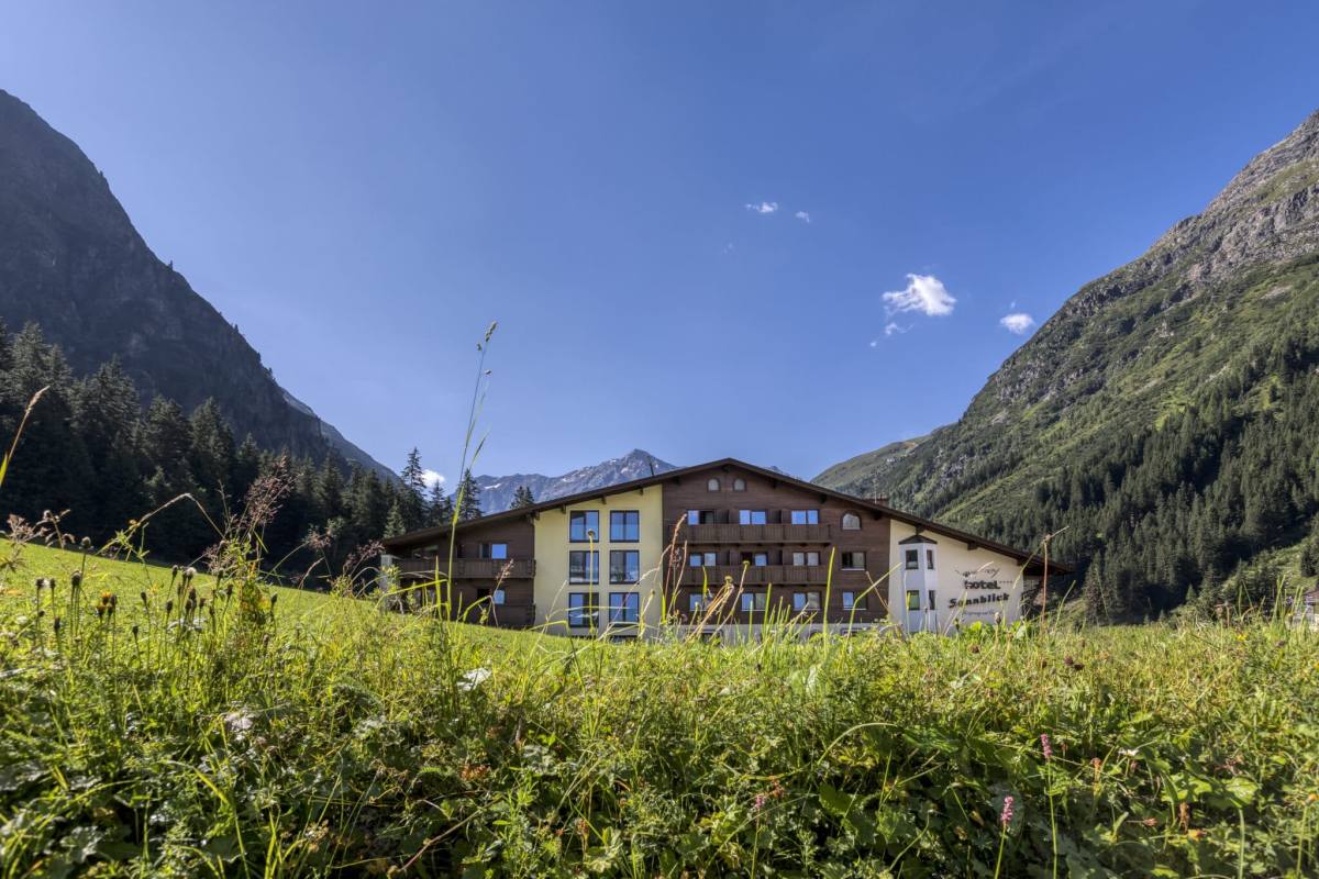 Gewinnspiel: Traumhafter Aufenthalt im Hotel Sonnblick – 2 Nächte für 2 Personen im Pitztal!