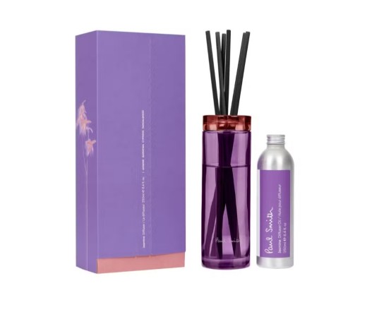 Aus Liebe zum Duft - 1x Duftkerze Rose (240 g) und 1x Diffusor Jasmine (250 ml)