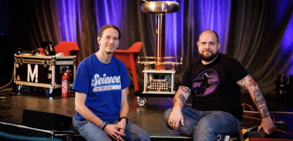 Lifestyle -  3 x 2 Tickets für Dr. Nicolas Wöhrl und Dr. Reinhard Remfort am 17. Mai mit Ihrem neuen Programm "Das M!perium schlägt zurück" in die Europahalle Trier