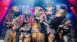 Cuteanddangerous - 3 Familientickets (a 4 Karten) für die bombastische Show "HEAVYSAURUS" am 18.05.2025 BERLIN Columbiahalle