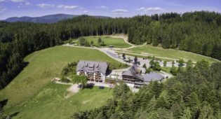 Hallo München - 1x einen Aufenthalt für zwei Personen über drei Übernachtungen mit Halbpension im Hotel Schöne Aussicht (Schwarzwald)