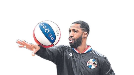 Hallo München - 3x4 Tickets für die Show der Harlem Globetrotters am 11.05.2025, SAP Garden, Toni-Merkens-Weg 4, München.