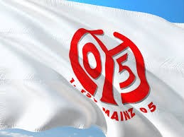 Möbel Martin - 7 x 2 VIP Tickets für das 1. Heimspiel des 1. FSV Mainz 05 in der Bundesligasaison 2025/2026 in der MEWA Arena