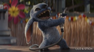 puls24 - coole STITCH-Produkte wie Plüschfiguren oder Onesies