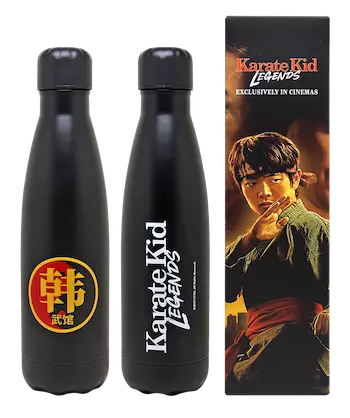 SHOCK2 - 2 x 2 Karate Kid: Legends Kinogutscheine, ein Notizbuch, eine Trinkflasche und ein Gym-Handtuch