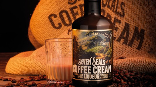 smokersplanet - eine von drei Flaschen des ‚Seven Seals Coffee Cream Liqueur‘