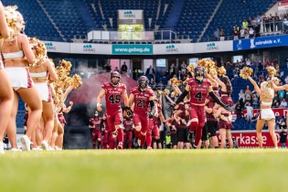 Stadtwerke Duisburg - 5 x 2 Logenkarten für das American-Football Spiel Rhein Fire gegen Paris Musketeers am 08.06.2025 in der Duisburger Schau-ins-Land-Arena