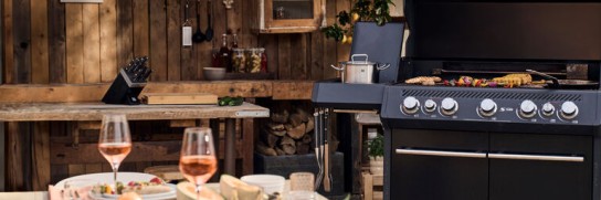 ZWILLING - Grill SANTOS S-518 mit Seiten- und Heckbrenner in Schwarz inkl. Drehspieß, Rostheber & Silikonablage