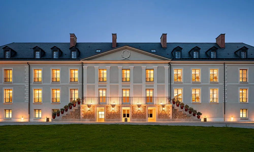 Brautmedia - einen Aufenthalt im Hotel Dolce by Wyndham Versailles im Wert von 3.000 €
