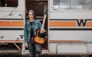 BREMER Blatt Verlag - 3 x 2 Tickets für Myles Kennedy am 24. Juni um 20 Uhr, Aladin/ Bremen