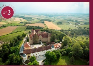 BUNTE - Fünf Übernachtungen für zwei Personen inkl. Halbpension im Schloss Frankenberg, „Amtshaus“, Schlossgut-Weinbox, in Weigenheim  + 300 € An-/Abreisepauschale