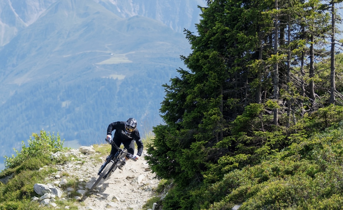 Outdoor Publishing - Ein Wochenende für zwei Personen im Riders Hotel Murschetg inklusive Biketageskarten (Schweiz)