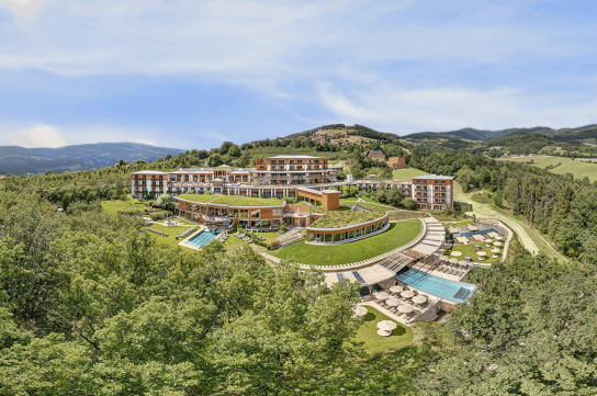 taco media - 1 Übernachtung mit 100% Bio-Genuss für zwei im RETTER Bio-Natur-Resort 4*Superior in der Steiermark