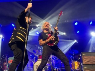 Frizz Kassel - 3 x 2 Karten „WE ROCK QUEEN“ in Melsungen