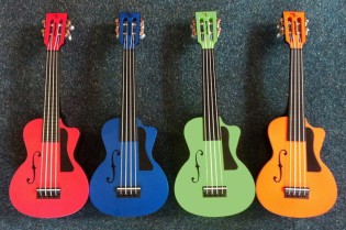 Glücksstern PR - 1x die Ukulele Eddy Finn Beachmaster in den Farben Ripe Red, Blue Berry, Lime Green oder Tangerine Dream Orange