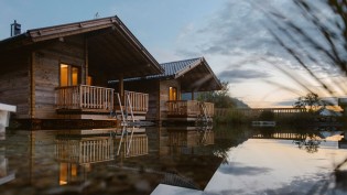 HotelMagazin - einen Aufenthalt über 2 Nächte für 2 Personen inkl. Frühstück und Gratis-Greenfee im Vier-Sterne-Hotel Moarhof. (Österreich)