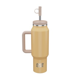 LIKE Online -  jeweils einen Wyld Gear WYLD SYDE TRAVEL TUMBLER - HONEY mit einem Volumen von 30 OZ und 40 OZ (Thermobecher)