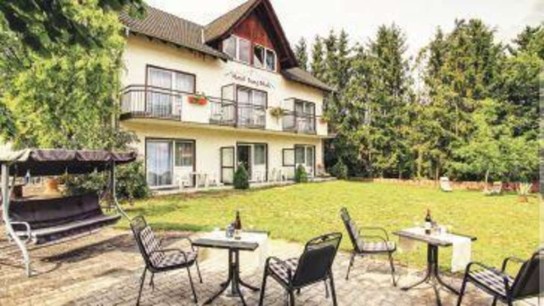 Hallo München - einen von 2 Aufenthalten über 5 Nächte mit Frühstück im Land-gut-Hotel BurgBlick in Bad Kreuznach
