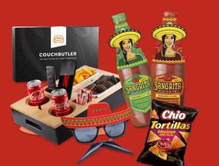 kitchenstories - 3 x Sangrita Party-Sets , bestehend aus jeweils 1 x Couchbar, 1 x Flasche Sangrita Classico, 1 x Flasche Sangrita Picante, 1 x Tüte Tortilla Chips, 2 x Sangrita Brillen