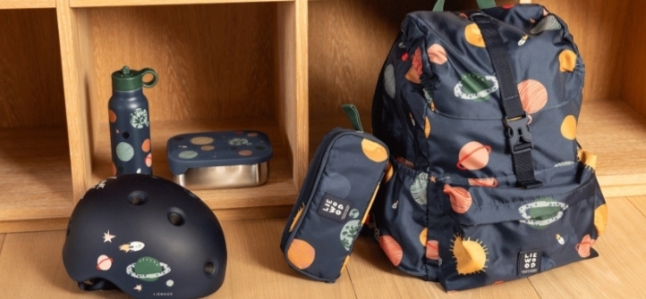 LIEWOOD - Ein Back To School Set bestehend aus 1 FALK, 1 ARTHUR, 1 Johnny Rucksack, 1 ANDREY Federmäppchen und 1 HILARY Helm