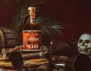 nordische Esskultur - 3x eine Flasche Rum "Captain Cane"