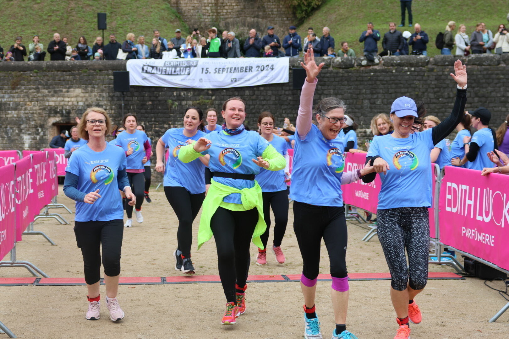 Trierischer Volksfreund Medienhaus - 3x Startplätze EDITH LÜCKE-Frauenlauf 14. September 20252 zu gewinnen