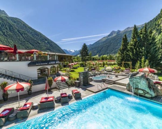 AVIDA - einen Aufenthalt für 2 Personen im Spa Hotel Jagdhof Pfurtscheller im Stubaital
