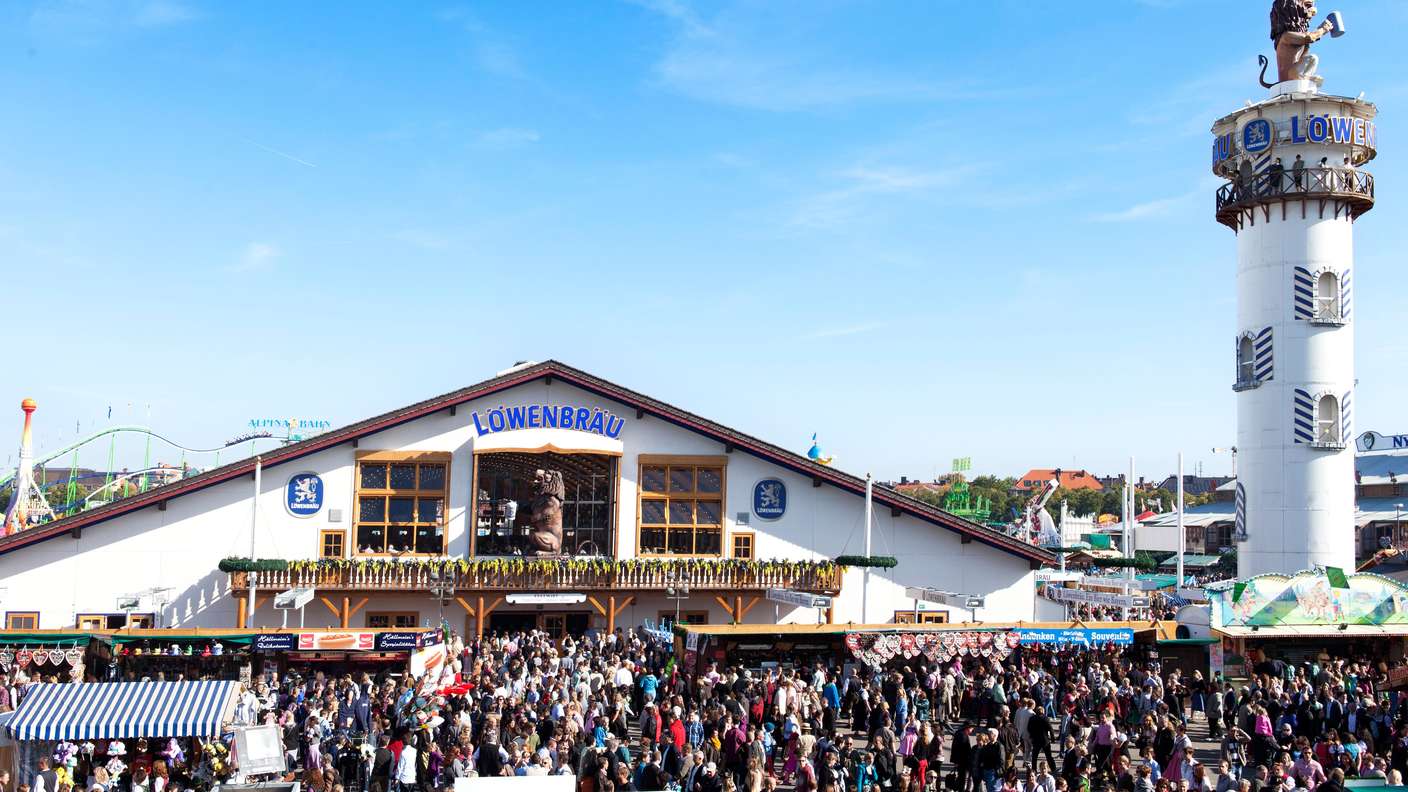 Hallo München - 3 Gutscheinpakete für das Löwenbräu-Festzelt auf dem Oktoberfest 2025 in München vom 20.09.2025 bis  05.10.2025