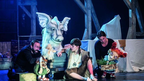 Hallo München - 3x2 Tickets für Die unendliche Geschichte am Samstag, 20.September, Deutsches Theater