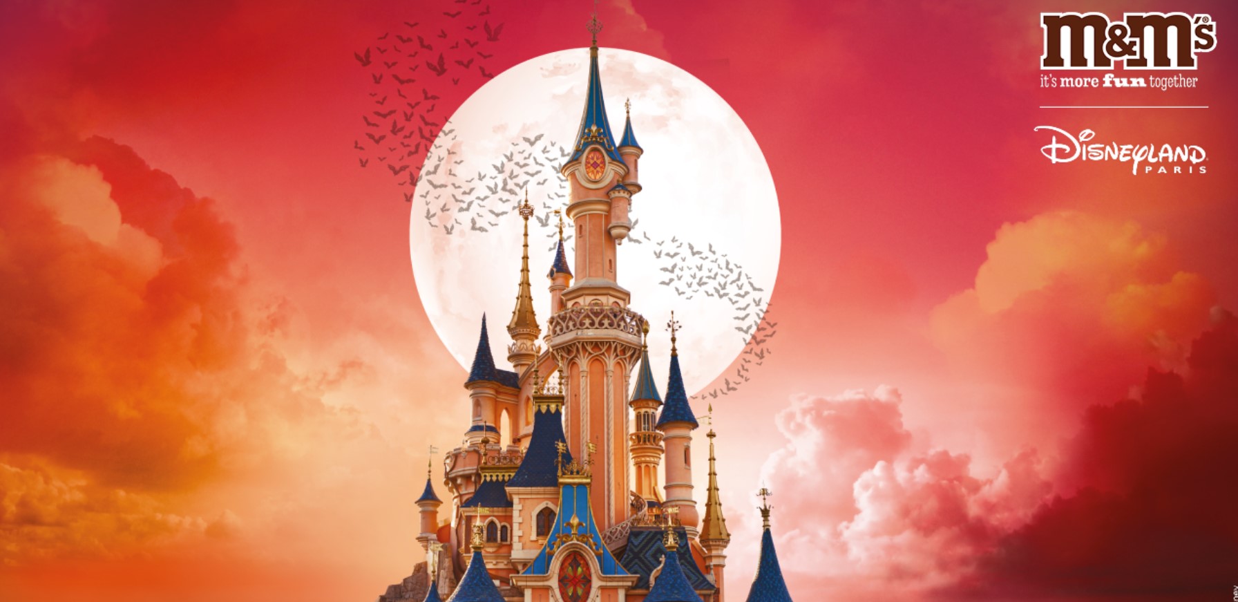 MARS - 3x1 Eine Übernachtung für 4 Personen in Disney Hotel in Paris inkl. 2 Tage Eintritt und Flug ab Berlin (Produktkauf)