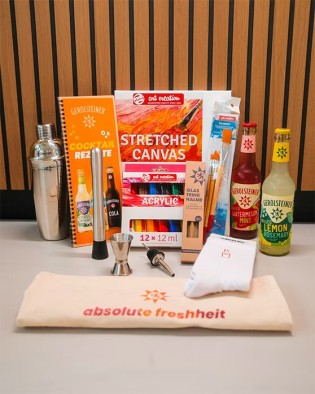 Pfeffi - 4 besondere Reisegeschenkboxen von mydays für eine entspannte Übernachtung für 2 Personen in einem Wellnesshotel nach Wahl