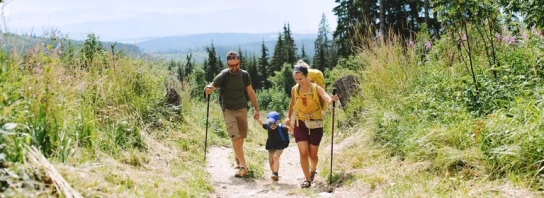 Rotbäckchen - Familienurlaub in den ROBINSON AMADÉ in Österreich, 3 Nächte im Familienzimmer