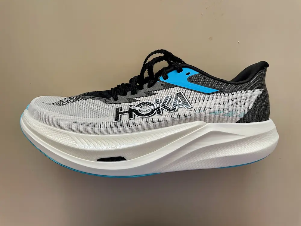 Runtimes - HOKA Rocket X3 im Wert von 250 Euro (Damenmodell) Schuhe