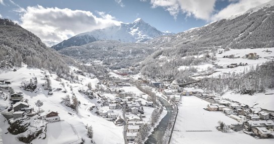 sölden - All-Inclusive Sölden-Skiurlaub für zwei Personen, 7 Übernachtungen, zwei 6-Tages-Skipässe inkl. Eintritte in die James Bond Erlebniswelt 007
